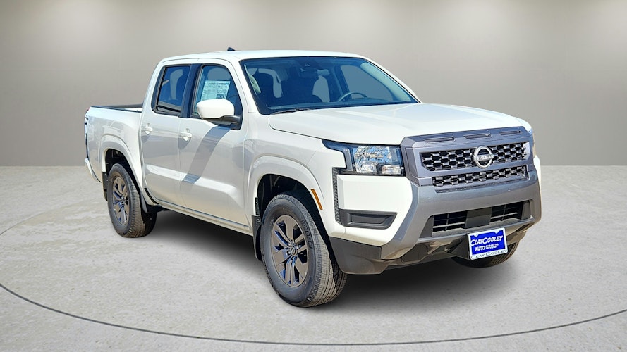 2025 Nissan Frontier SV photo 4