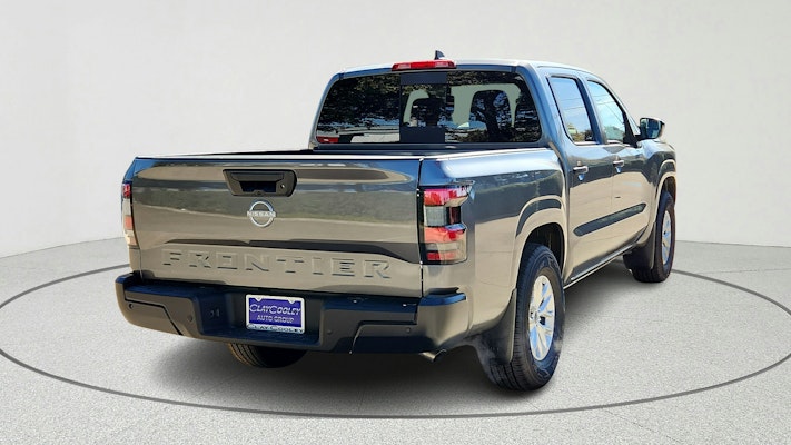2026 Nissan Frontier S photo 3