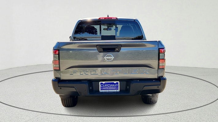 2026 Nissan Frontier S photo 4