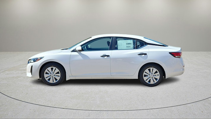 2025 Nissan Sentra S photo 4