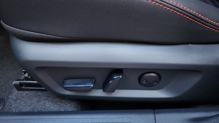 2025 Nissan Rogue photo 5