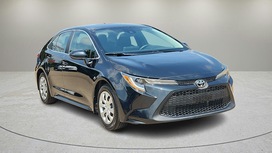 2020 Toyota Corolla LE photo 2
