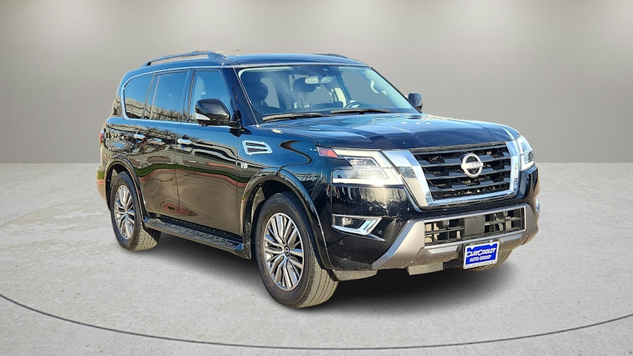 2023 Nissan Armada SV photo 2